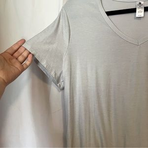 Simple Grey Short Sleeve V-Neck Athletic Material Top